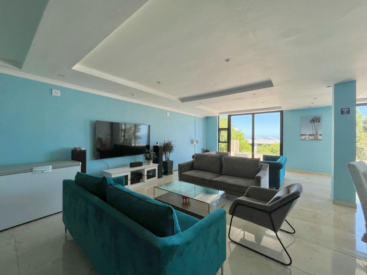Mountain And Ocean Apartment เคปทาวน์ ภายนอก รูปภาพ